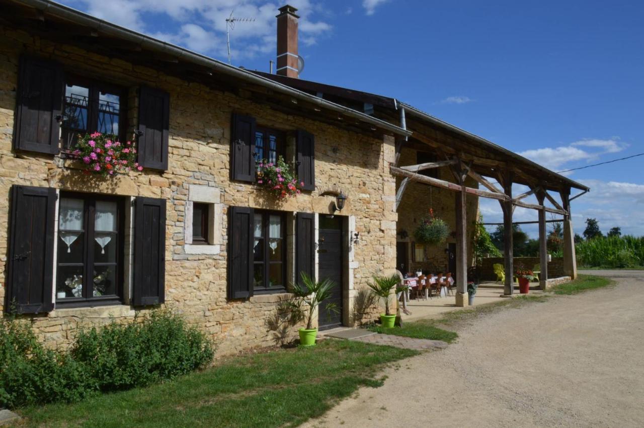 Le Moulin Du Fay Bed & Breakfast Villemotier Eksteriør bilde